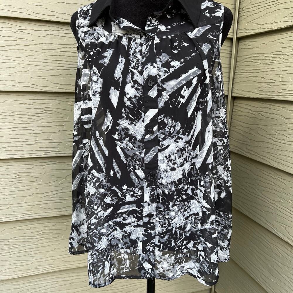 H.I.P. women’s size M sleeveless sheer top with collar, black & white - Picture 2 of 5